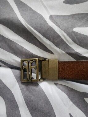 Frye Women's Brown Leather Belt with Antique Brass Buckle